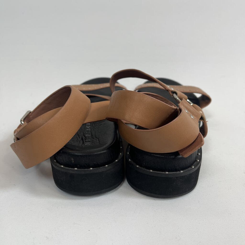 Mi Piaci Sandals - 7/38