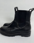 Assembly Label Boots - 9/40