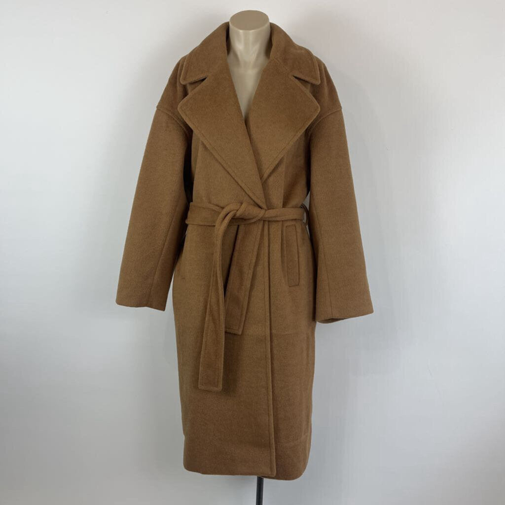 Holiday Shop Coat - M