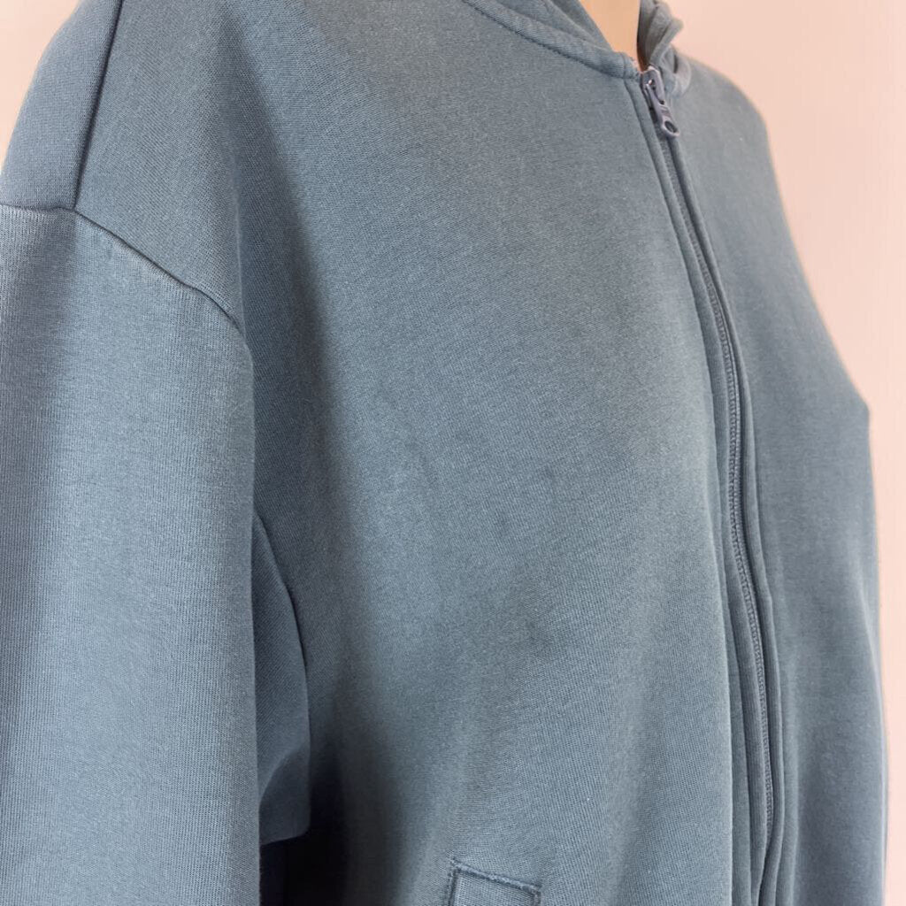 Adidas Hoodie - 8/10