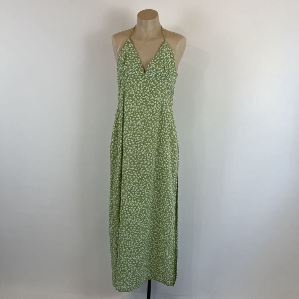 Beginning Boutique Dress - 12