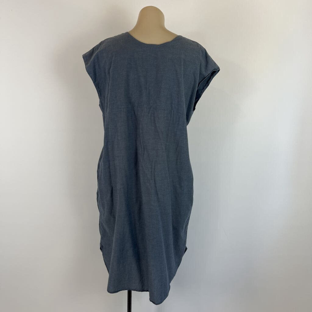 Kowtow Dress - M