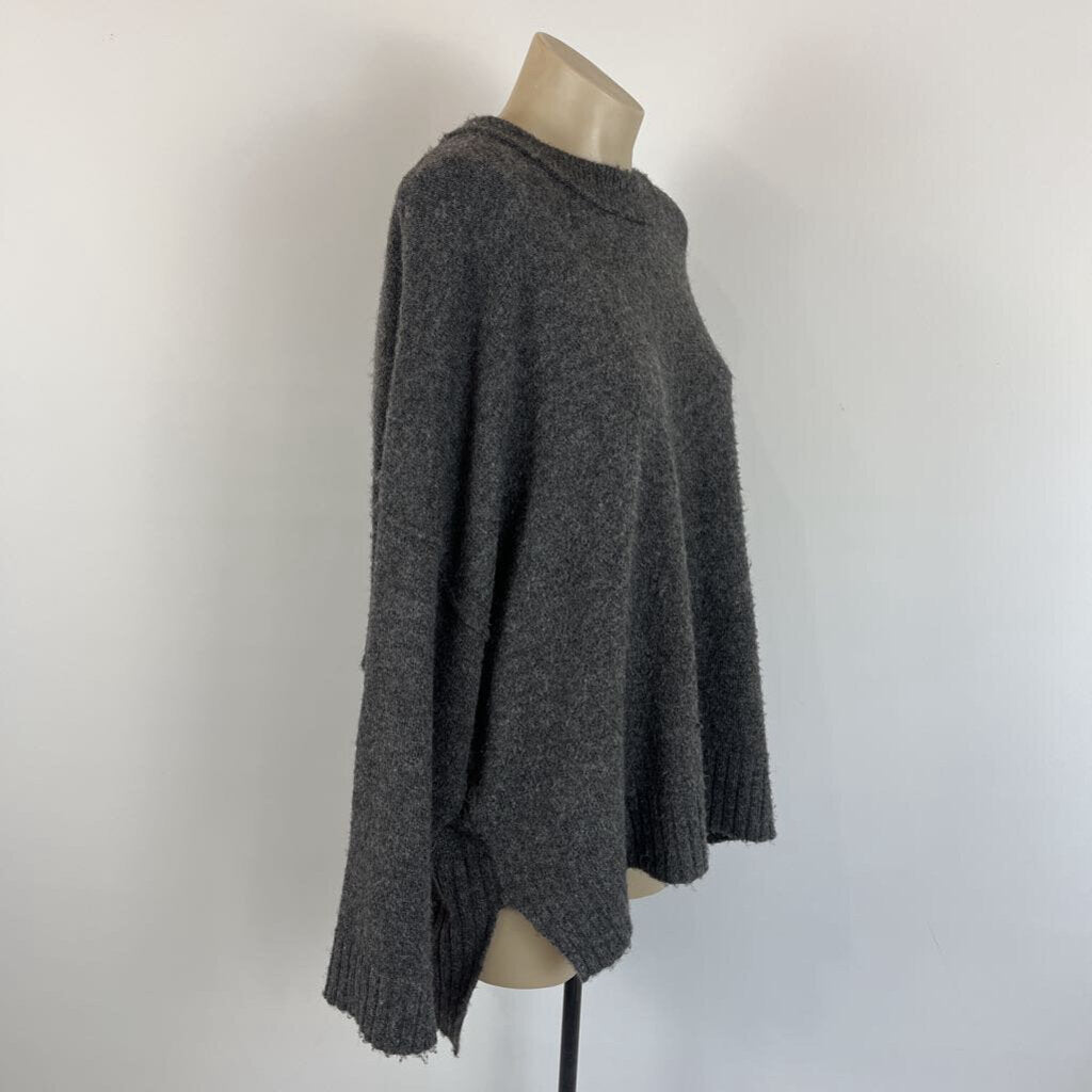 Stella + Gemma Jumper - M