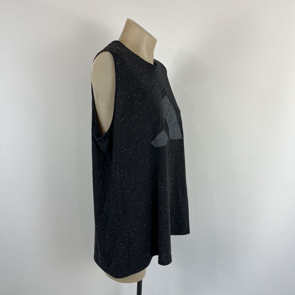 Adidas Tank - XL