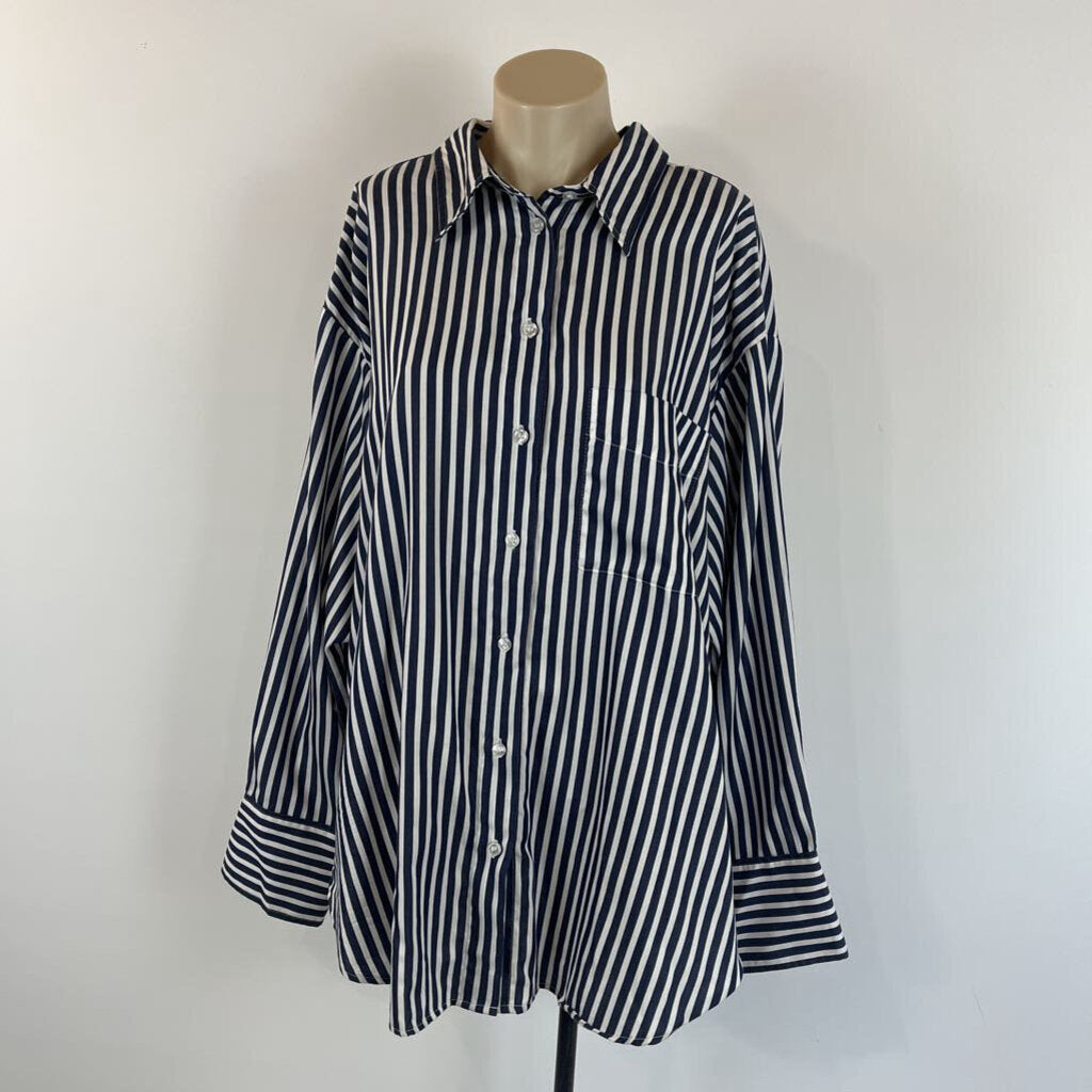 H&amp;M Shirt - XL