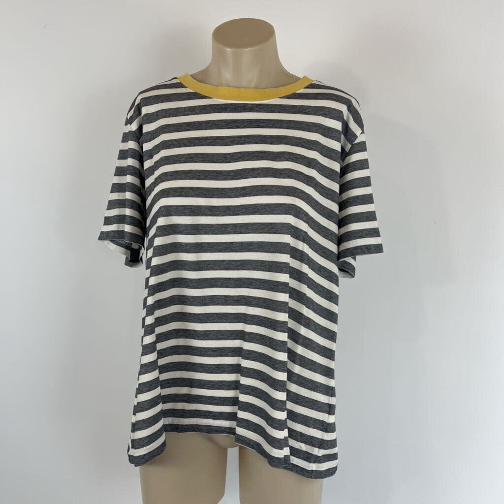 COS Tee - L