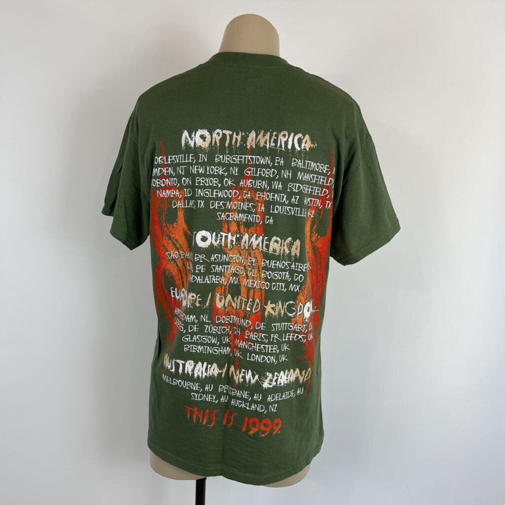Gildan Tee - M