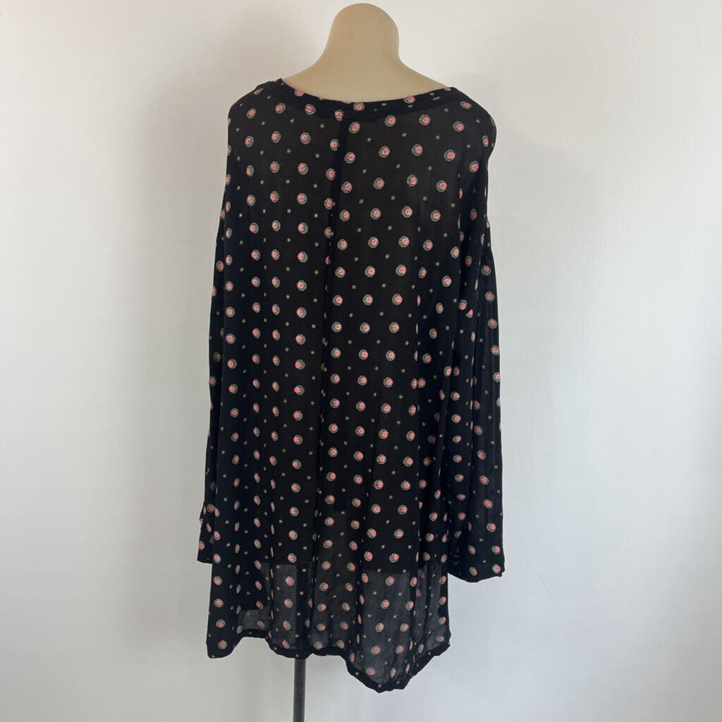 Company Of Strangers Blouse - L