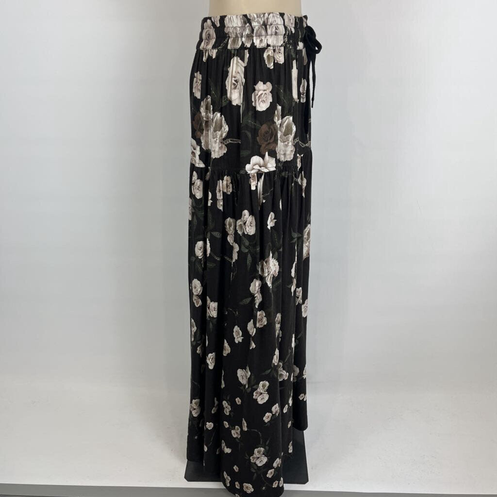 Salasai Skirt - M