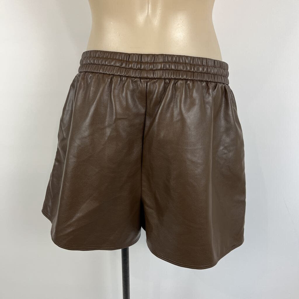 D-Luxe By Decjuba Shorts - M