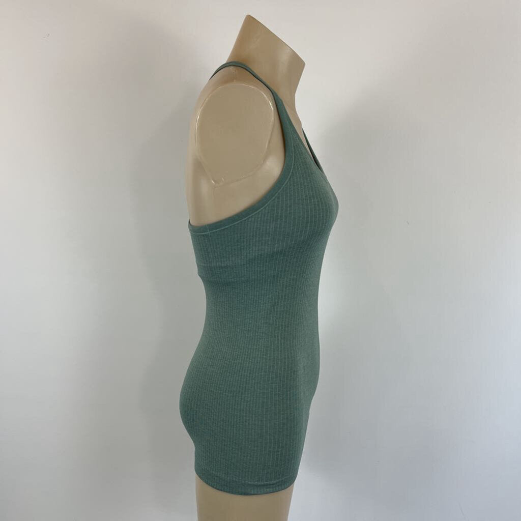 Lululemon Tank - 8 (lulu4)