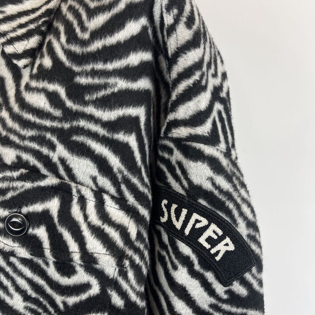 Superette Shacket - 10