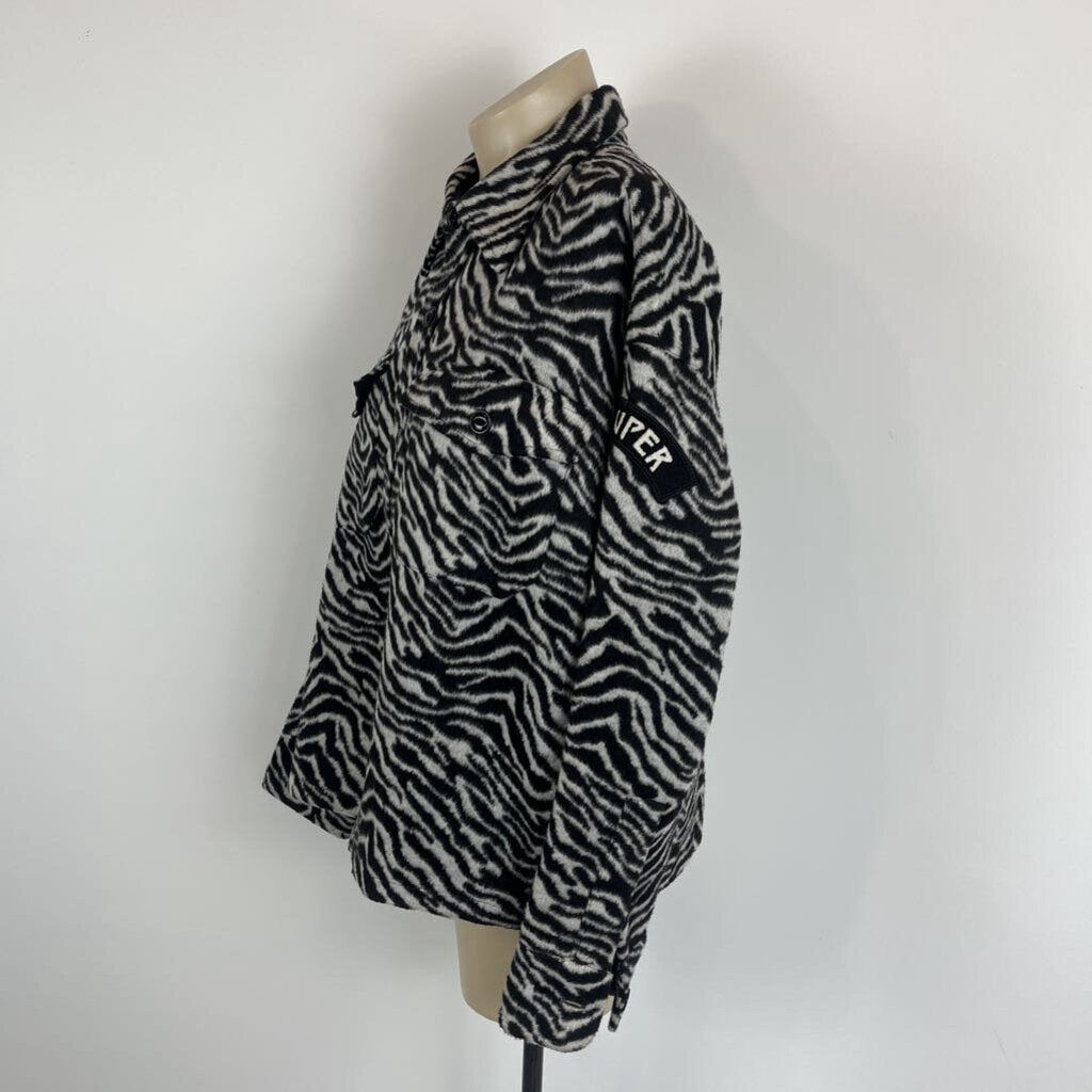Superette Shacket - 10