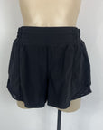Lululemon Shorts - 10 (lulu6)