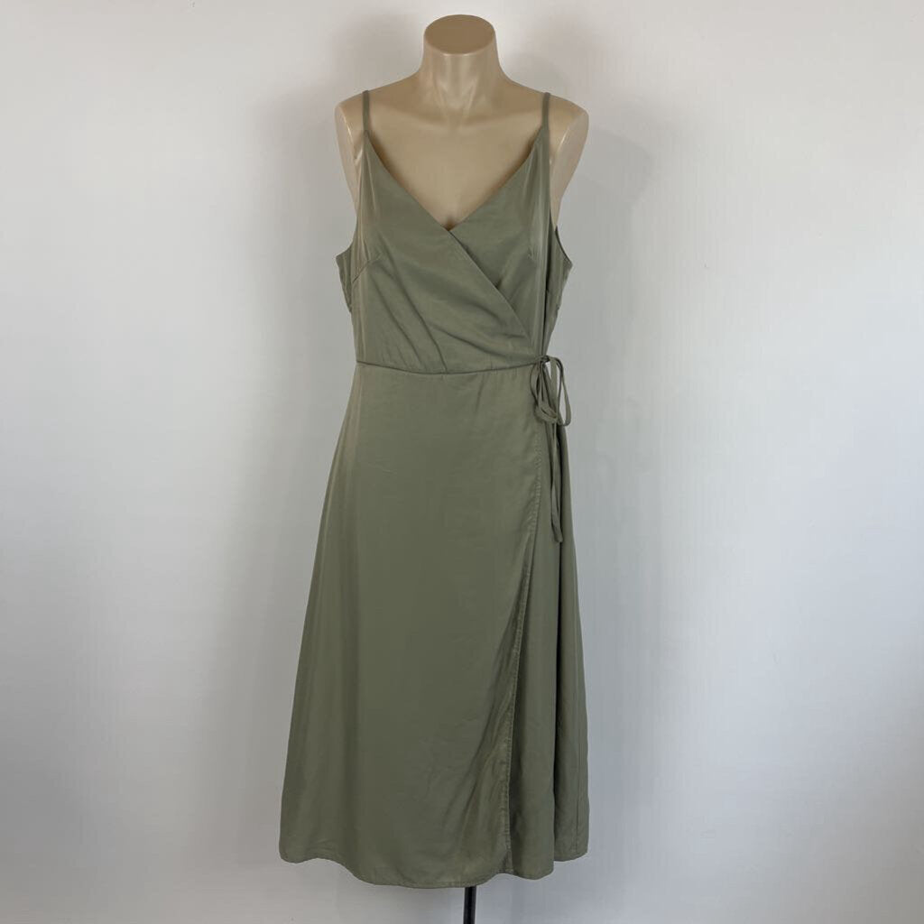 The Tinsel Rack Dress - XL