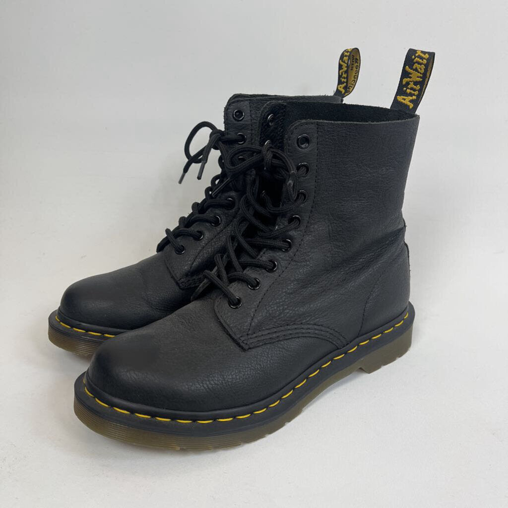 Dr Martens Boots - 8/39