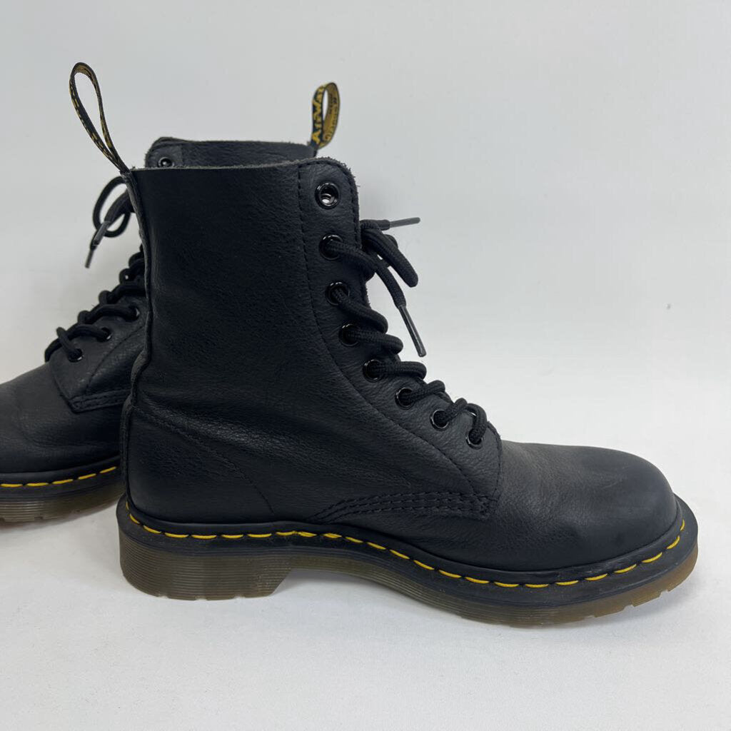 Dr Martens Boots - 8/39