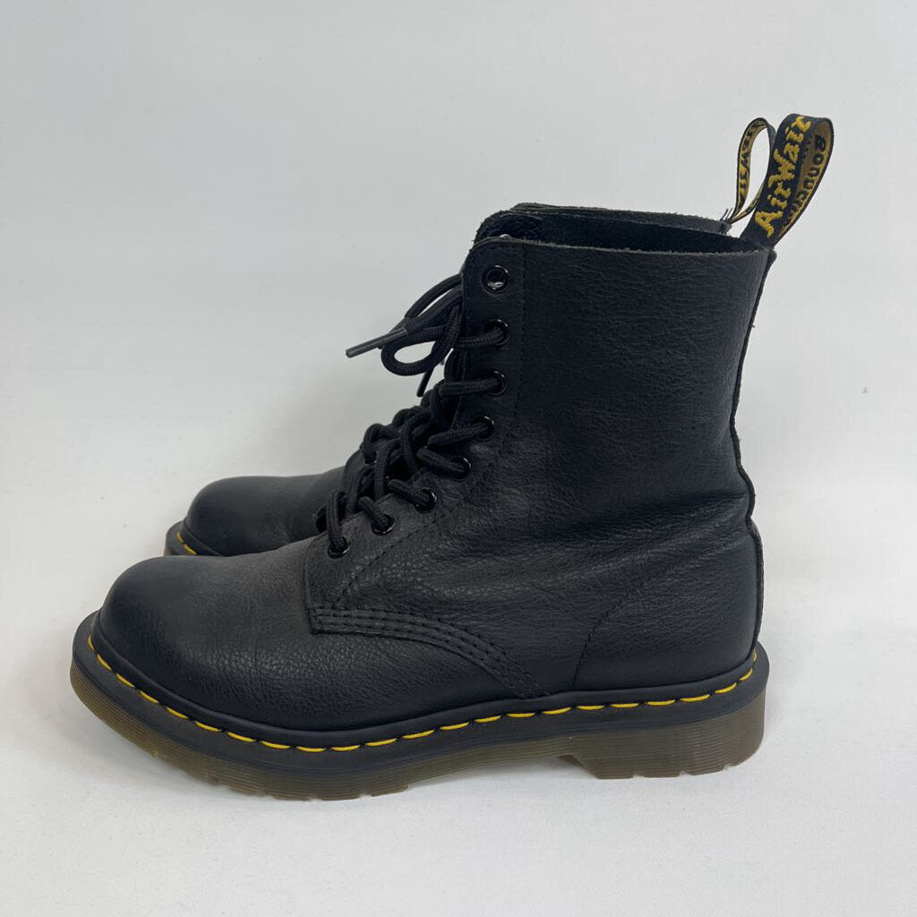 Dr Martens Boots - 8/39