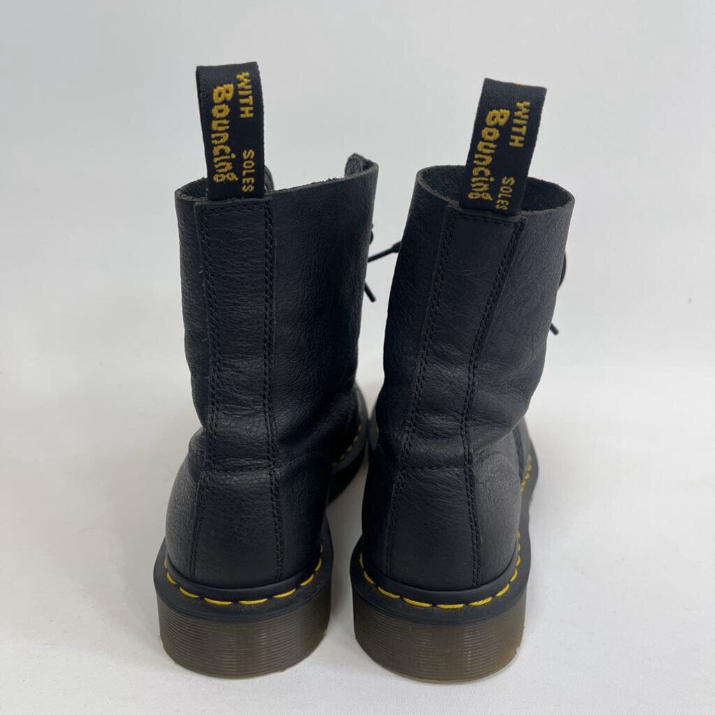 Dr Martens Boots - 8/39