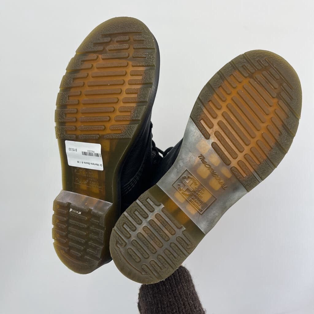 Dr Martens Boots - 8/39