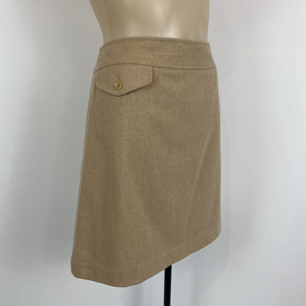 Banana Republic Mini Skirt - 10