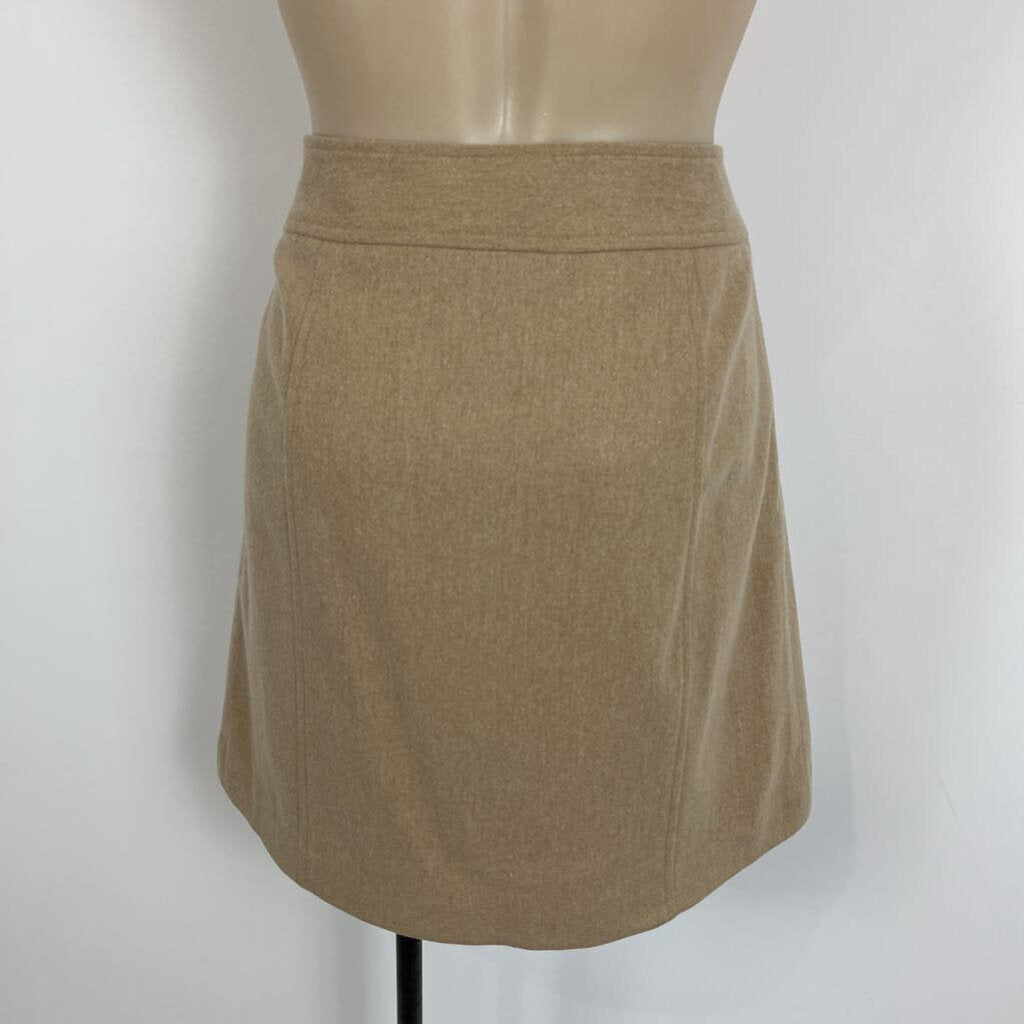 Banana Republic Mini Skirt - 10