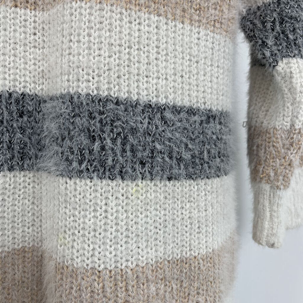 HQ Cardigan - M/L